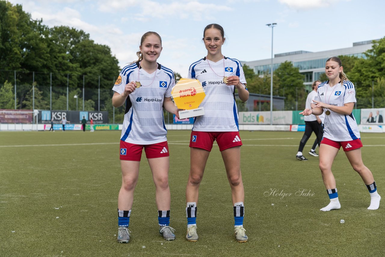 Bild 251 - wBJ Lotto Pokal Finale  Eimsbuetteler TV - Hamburger SV : Ergebnis: 0:3